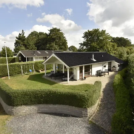 Сasa de vacaciones Kyllikki - 300m To The Fjord By Interhome Børkop