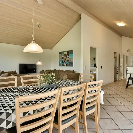 Kyllikki - 300m To The Fjord By Interhome * Børkop